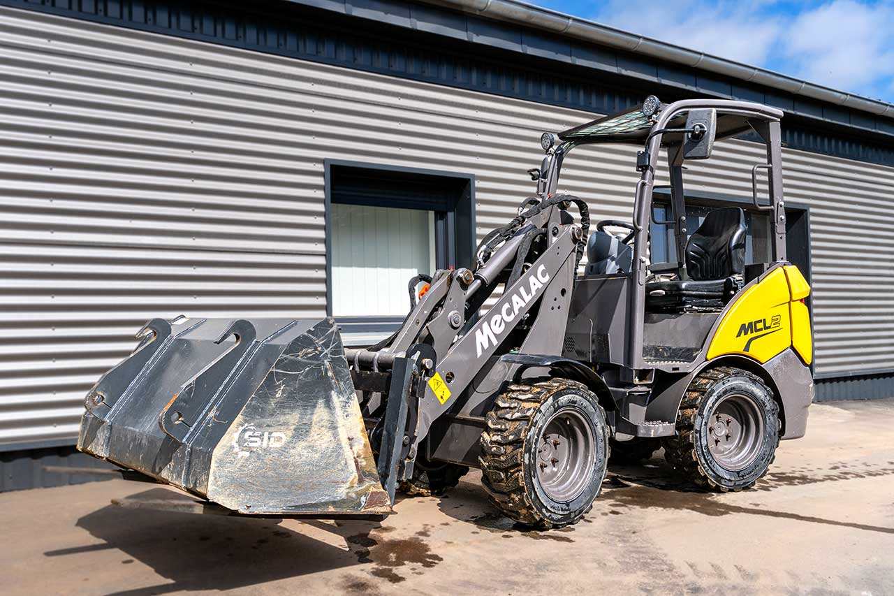 Multifunktionslader Mecalac MCL6+