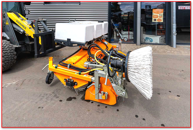 Gerät Kehrmaschine